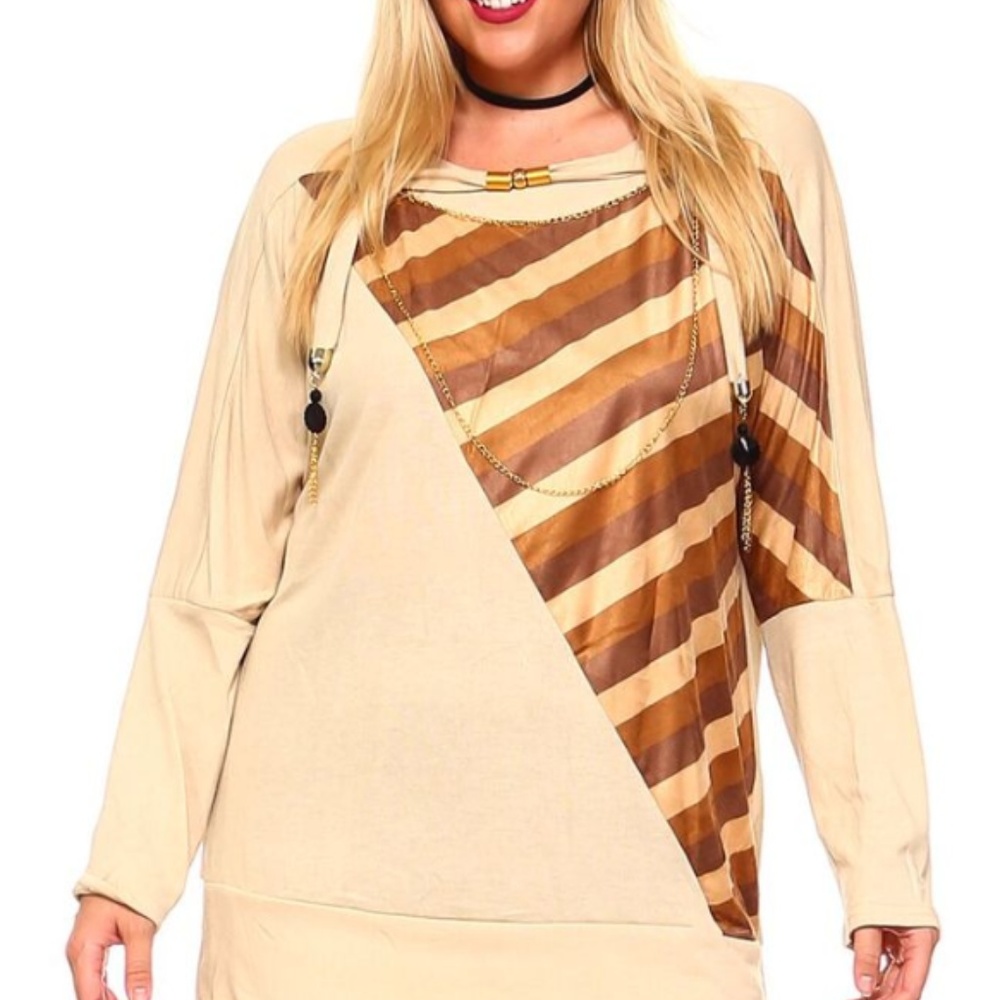 Knit Sweater with Striped Print and Necklace